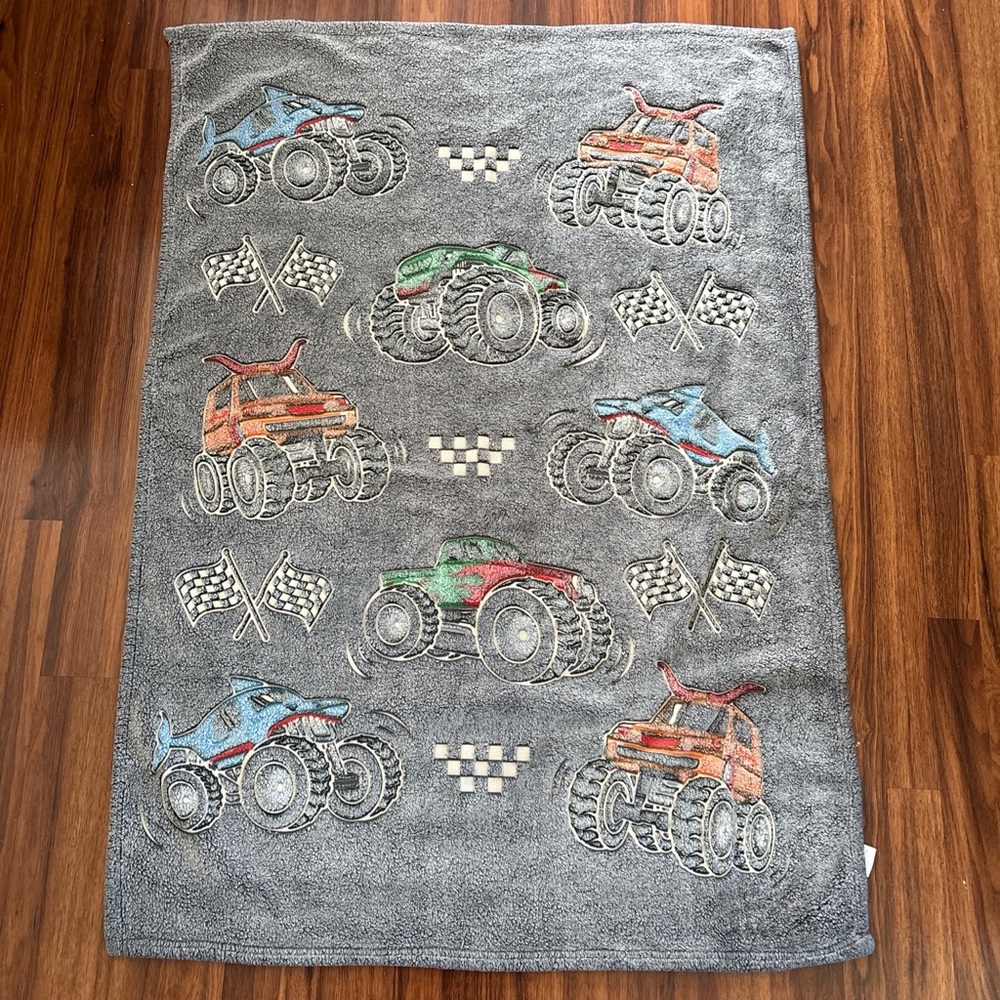 Oeko Tex glow in the dark trucks fleece blanket, monster trucks